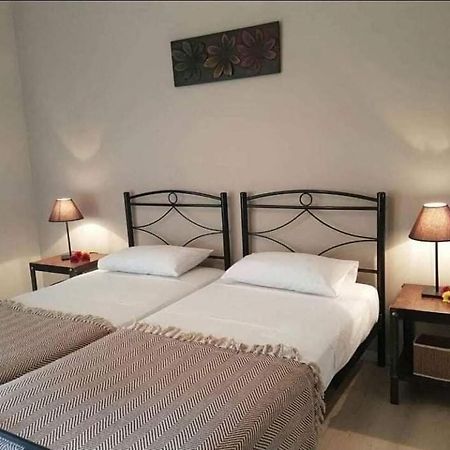 Guesthouse Emi Lijá Kültér fotó