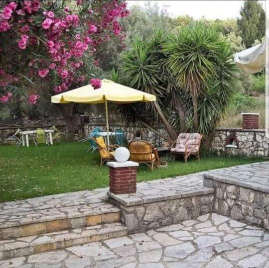 Guesthouse Emi Lijá Kültér fotó